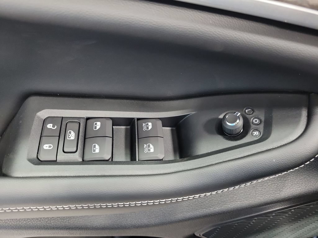 New 2026 Jeep Grand Cherokee L Limited AWD/4WD image 13