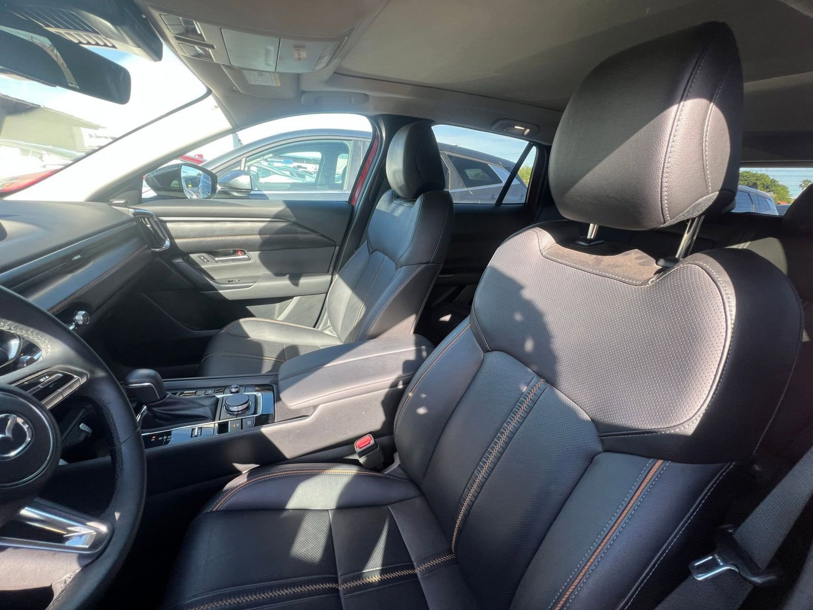 Used 2025 MAZDA CX-50 2.5 Hybrid w/ Premium Plus Pkg image 37