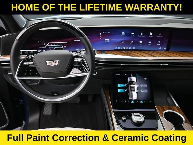 Used 2025 Cadillac Escalade Sport Platinum w/ LPO, Floor Liner Package AWD/4WD image 15