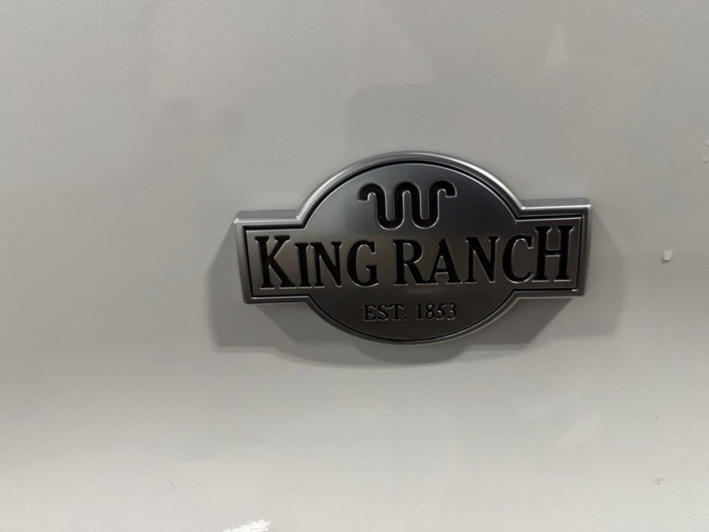 Used 2021 Ford Explorer King Ranch w/ Premium Technology Package AWD/4WD image 26