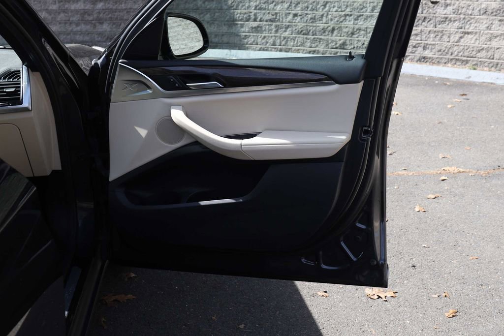Used 2019 BMW X3 xDrive30i w/ Driving Assistance Package image 14