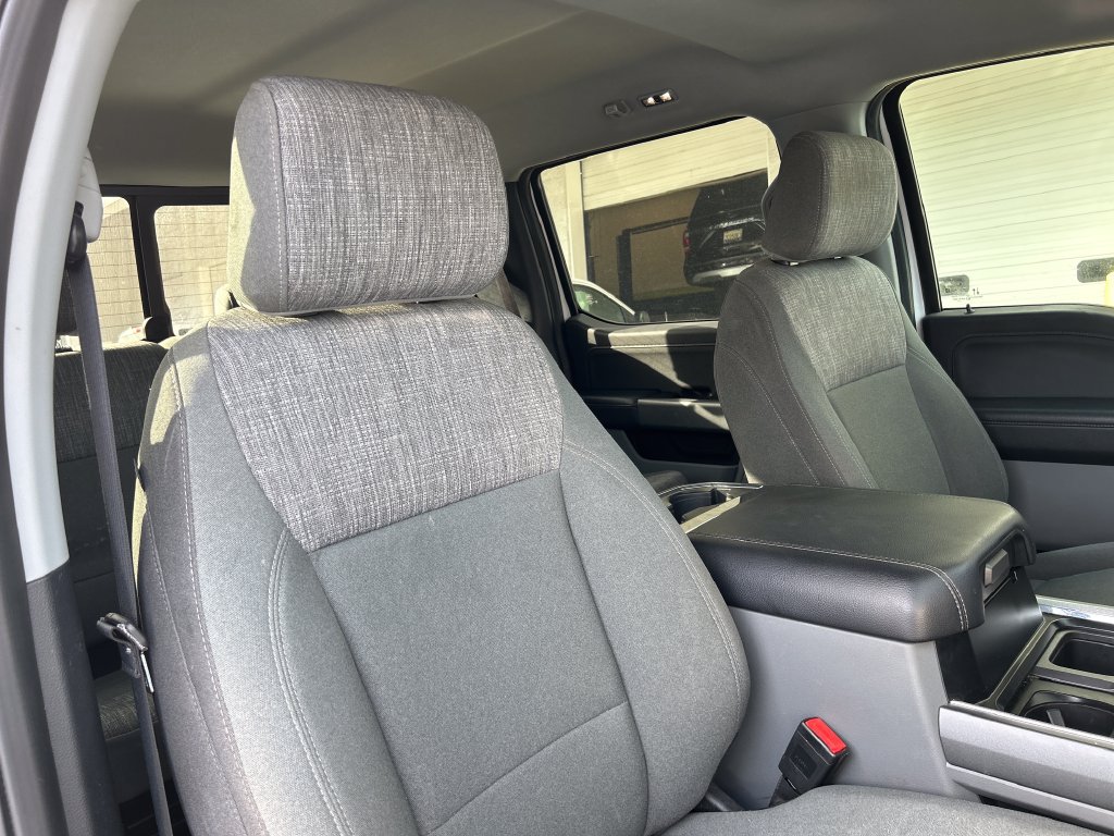 Certified 2023 Ford F250 XLT w/ XLT Premium Package AWD/4WD image 15