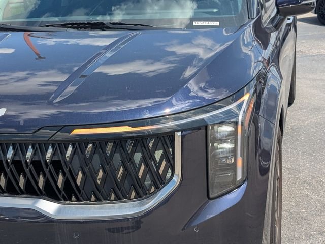 New 2026 Kia Carnival EX FWD image 10