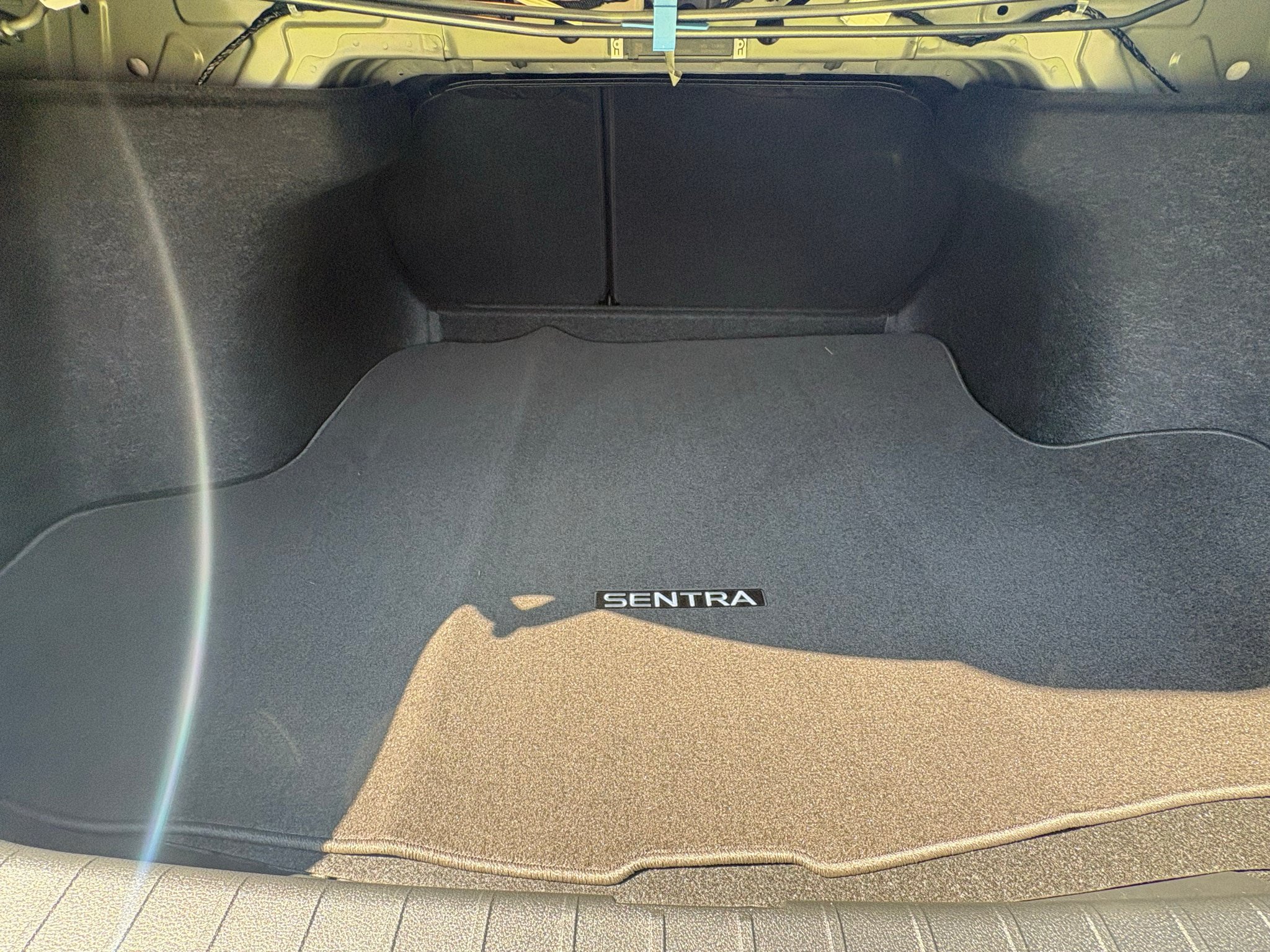New 2027 Nissan Sentra SV w/ SV Convenience Package FWD image 27