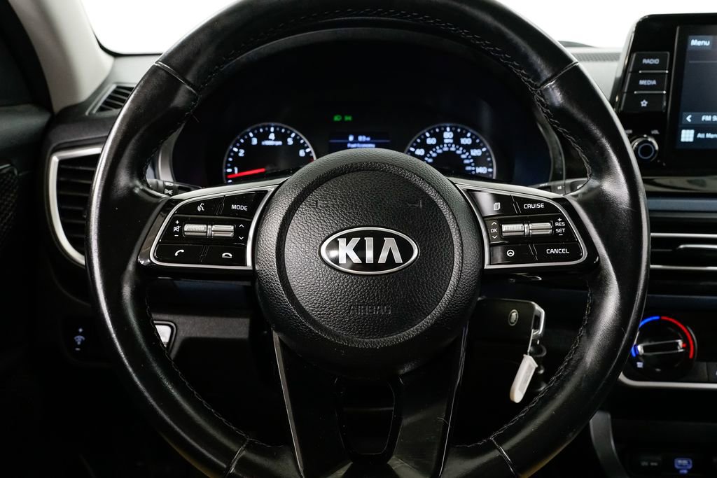 Used 2021 Kia Seltos S image 11