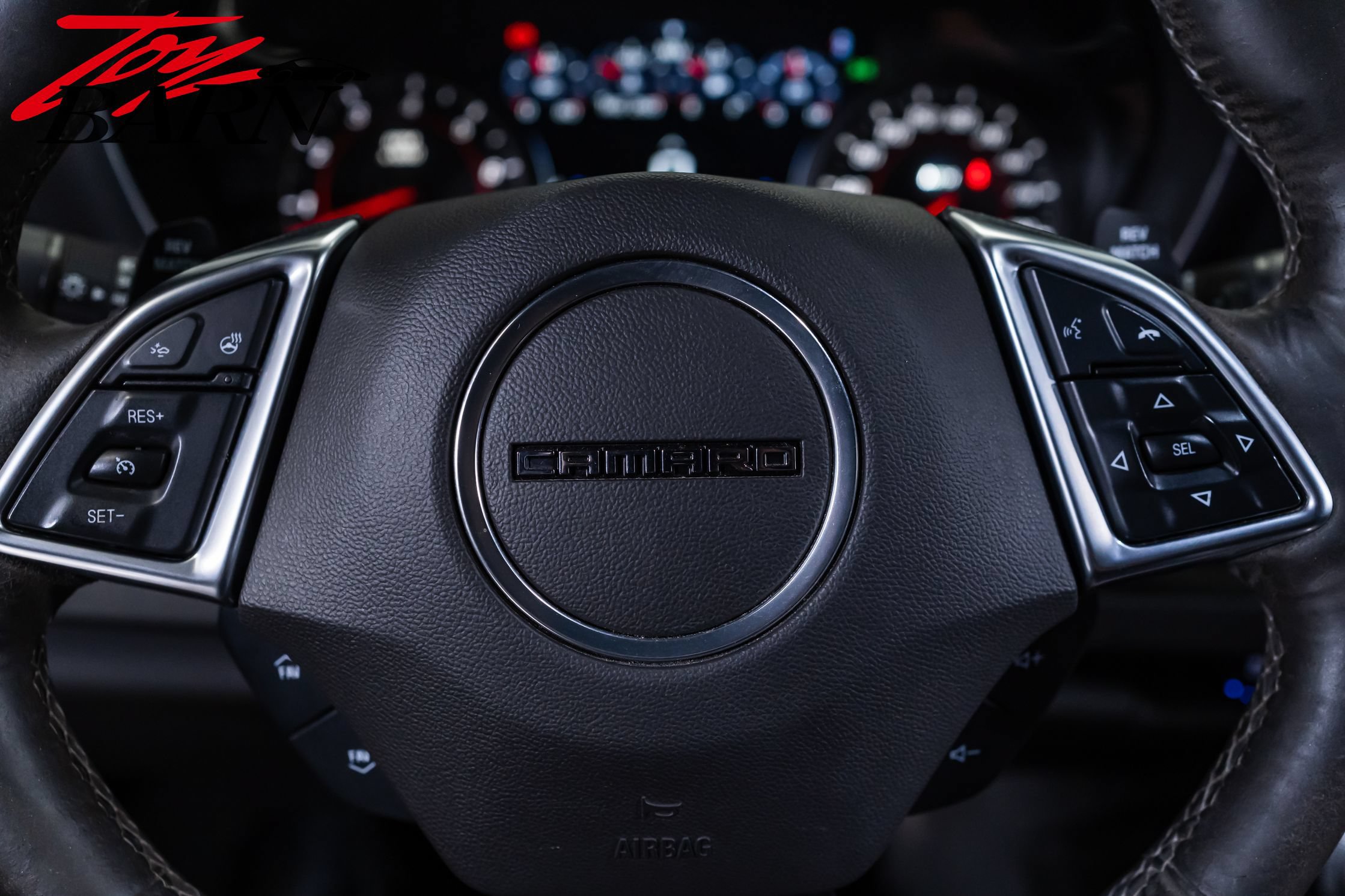 Used 2021 Chevrolet Camaro SS RWD image 33