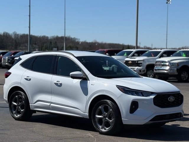 Used 2023 Ford Escape ST-Line Select w/ Tech Pack #2 image 35