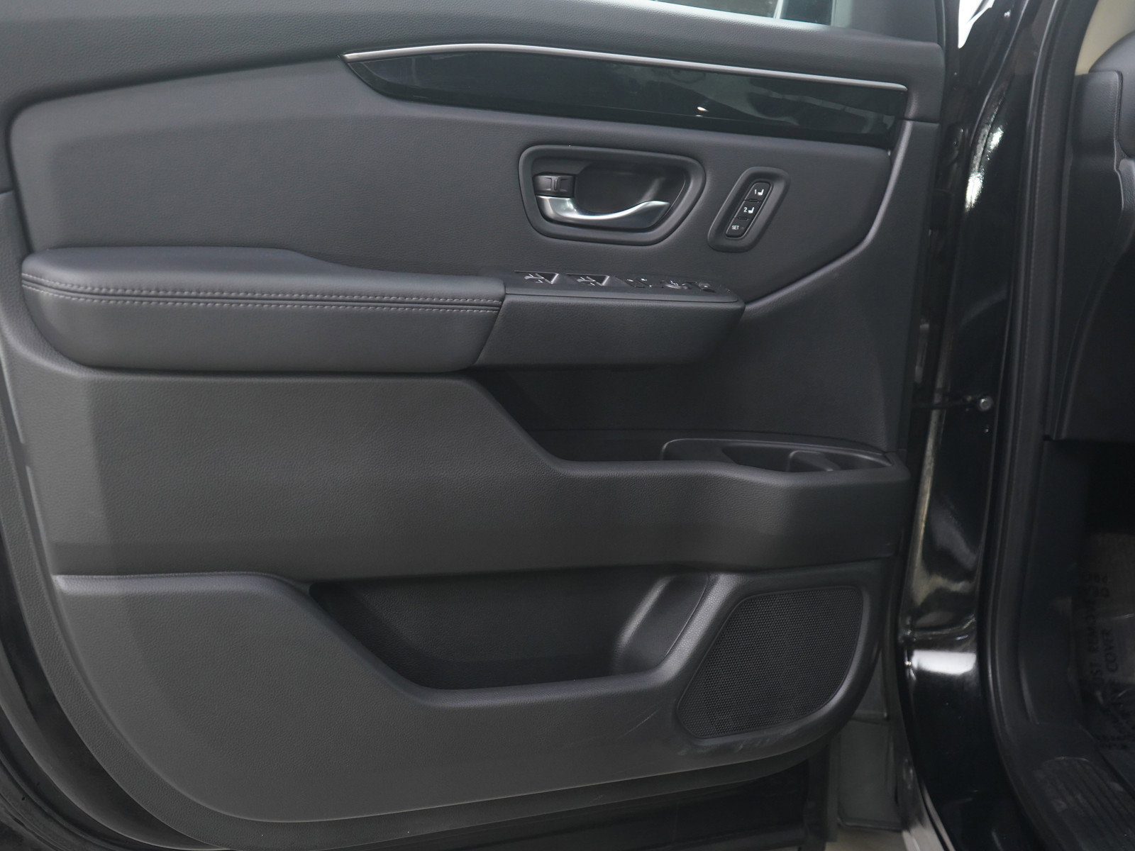 Used 2025 Honda Pilot EX-L image 22