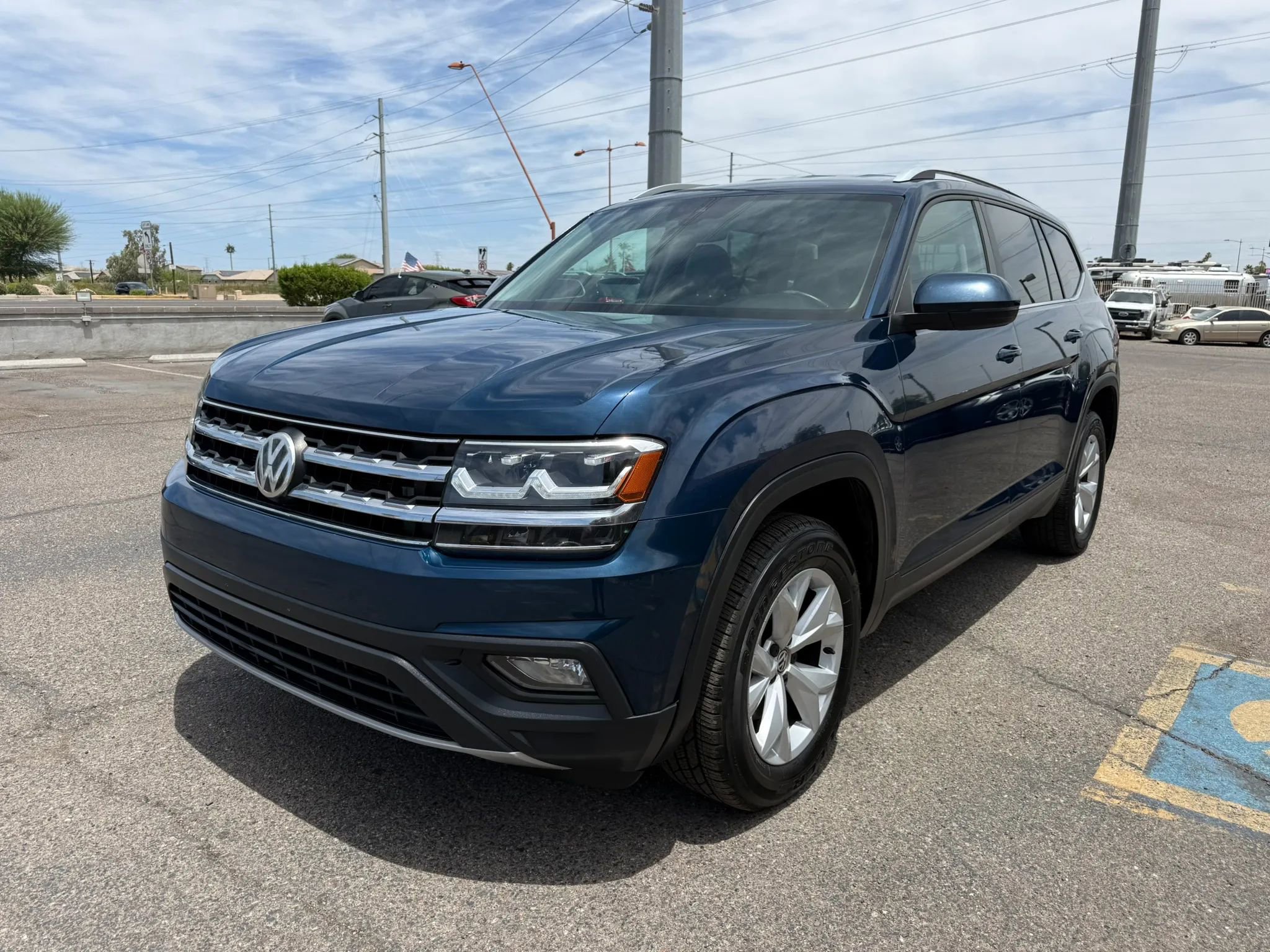 Used 2018 Volkswagen Atlas SE AWD/4WD image 4