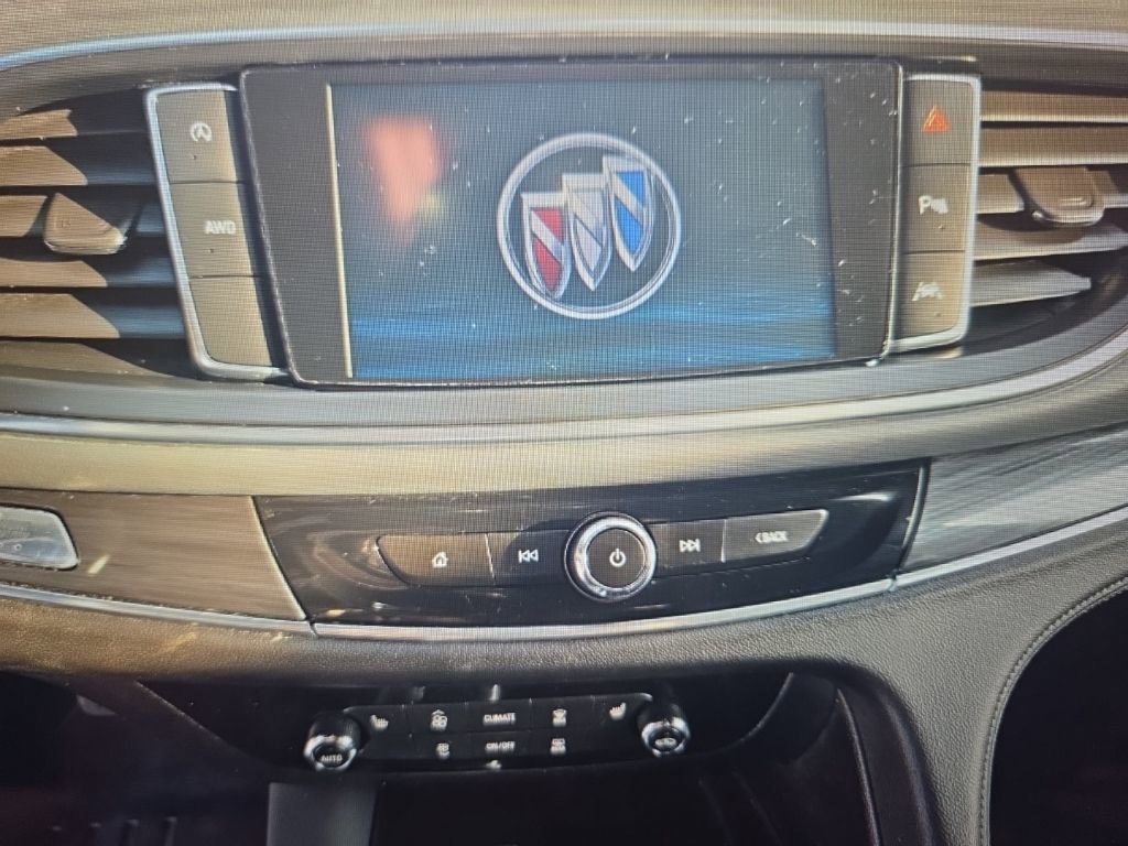 Used 2023 Buick Enclave Essence w/ Experience Buick Package image 8
