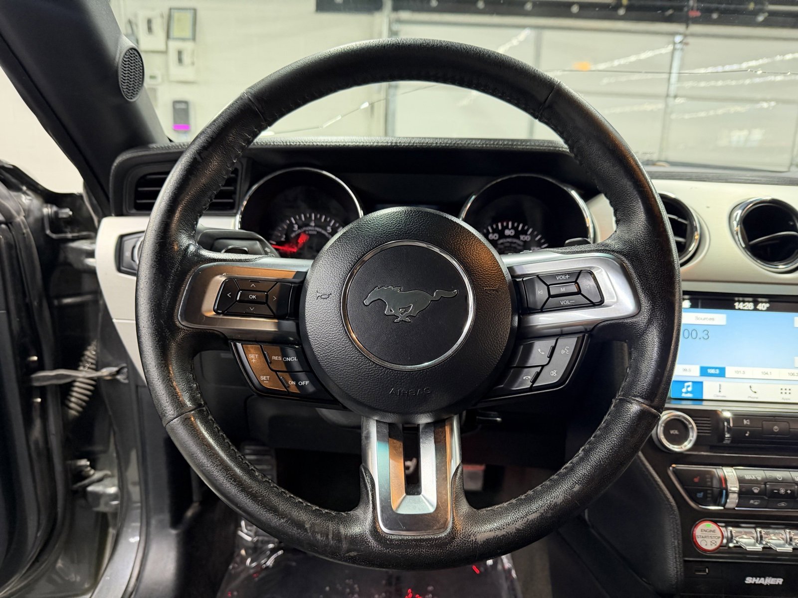 Used 2017 Ford Mustang Premium image 13