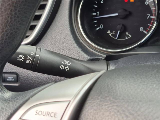 Used 2016 Nissan Rogue S FWD image 16