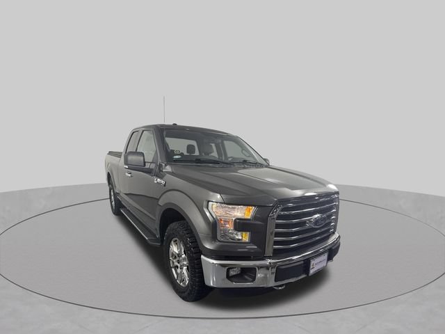 Used 2015 Ford F150 XLT w/ Equipment Group 301A Mid AWD/4WD image 3