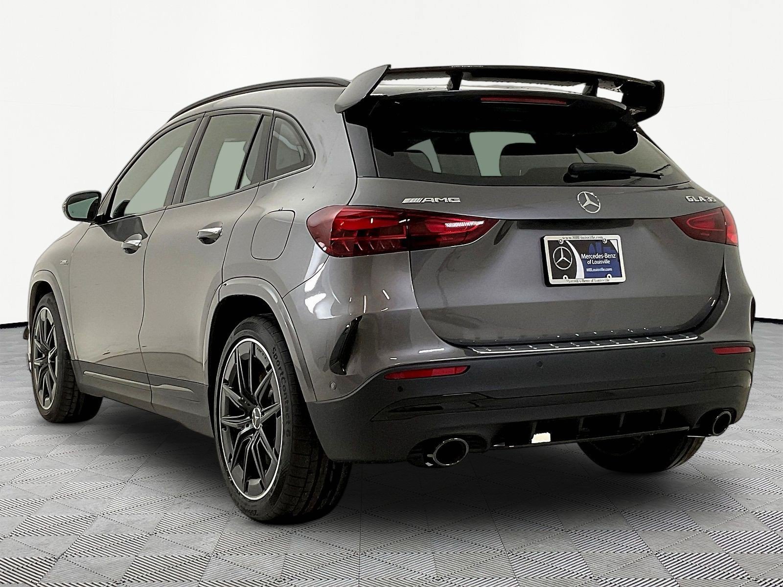 New 2026 Mercedes-Benz GLA 35 AMG 4MATIC image 4