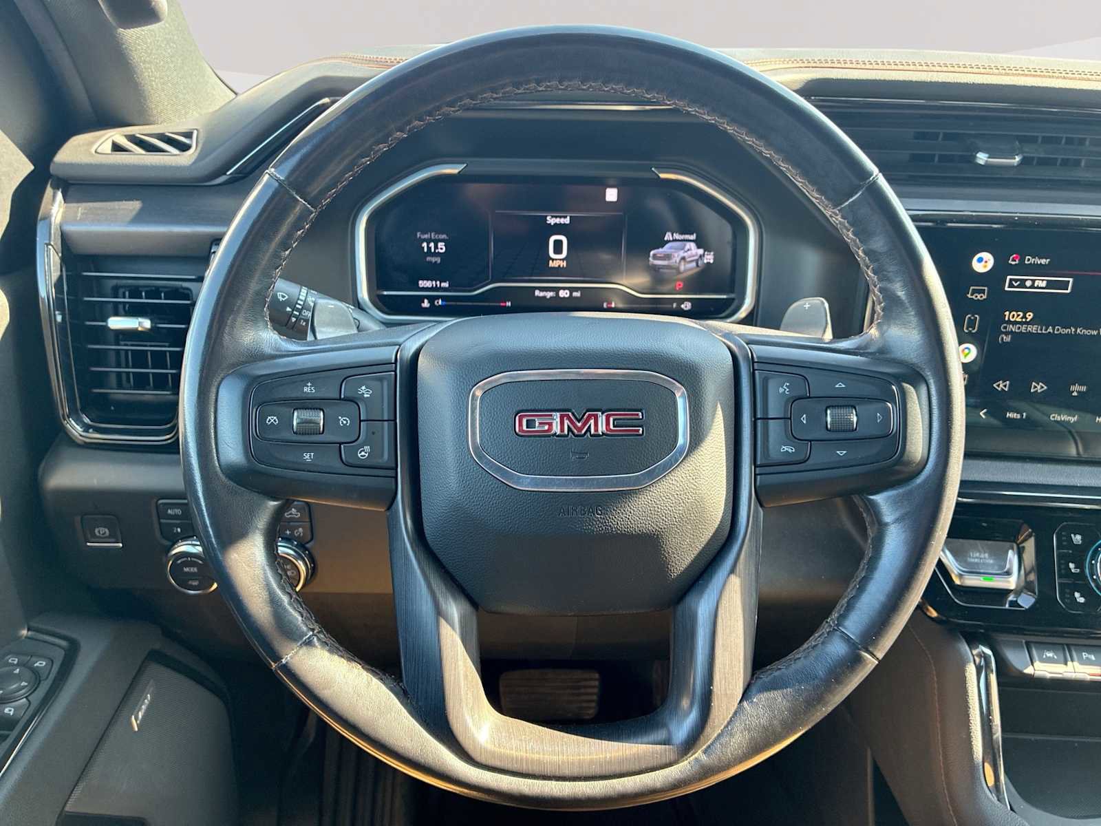 Certified 2022 GMC Sierra 1500 AT4 w/ AT4 Premium Package image 10