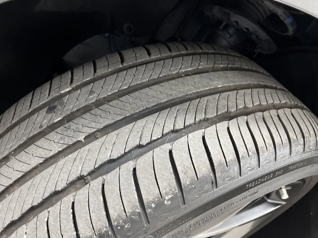 Used 2024 Genesis GV70 3.5T Sport w/ Sport Prestige Package image 38