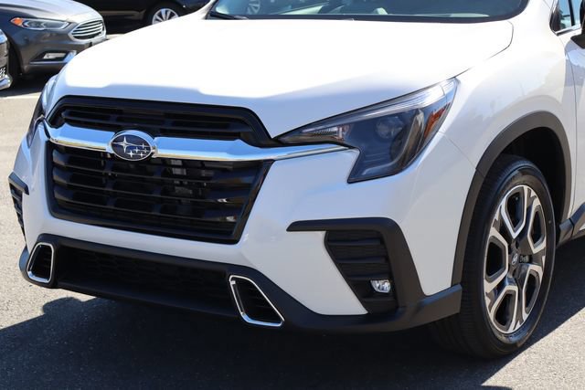New 2025 Subaru Ascent Touring image 4