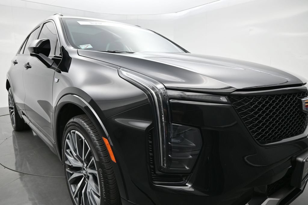 Certified 2024 Cadillac XT4 Sport AWD/4WD image 34
