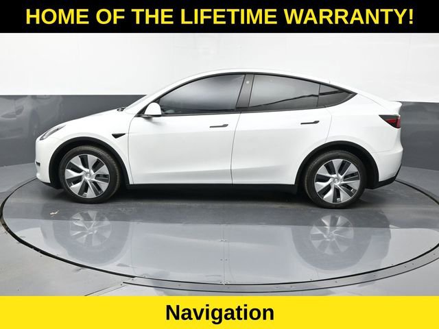 Used 2021 Tesla Model Y Long Range image 4