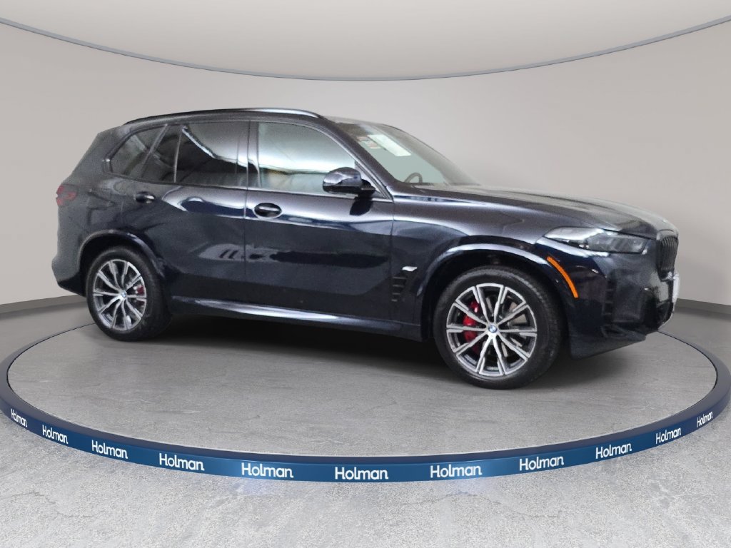 Used 2026 BMW X5 xDrive40i w/ M Sport Package AWD/4WD image 4
