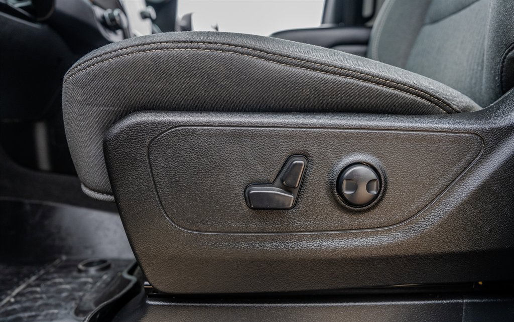 Used 2024 RAM 1500 Big Horn RWD image 28