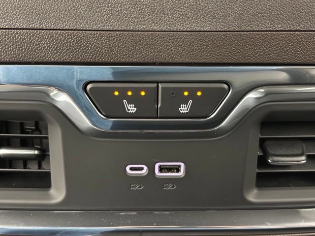 New 2026 GMC Sierra 2500 Denali w/ Denali Reserve Package AWD/4WD image 8