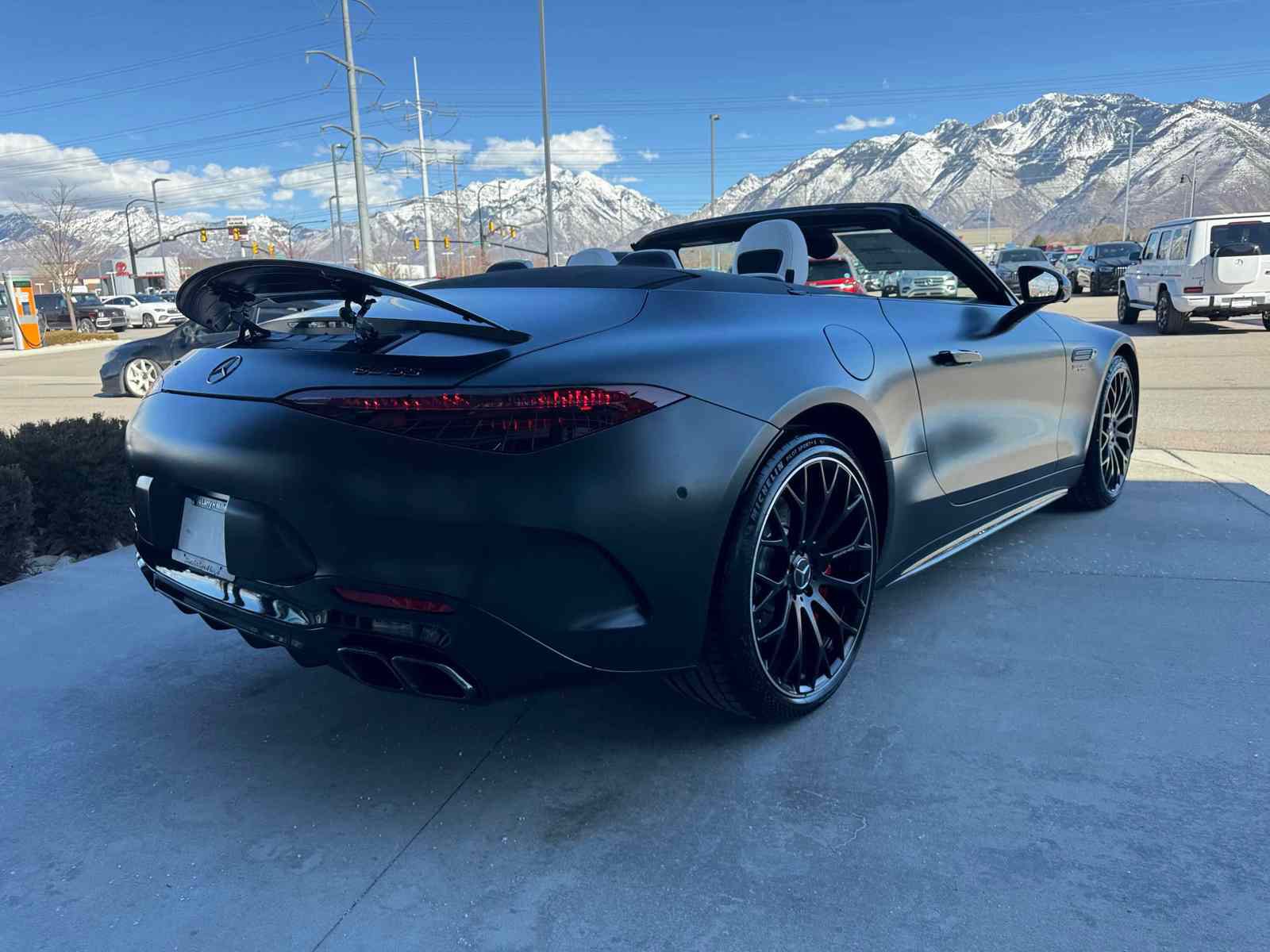 New 2025 Mercedes-Benz SL 55 AMG 4MATIC image 7