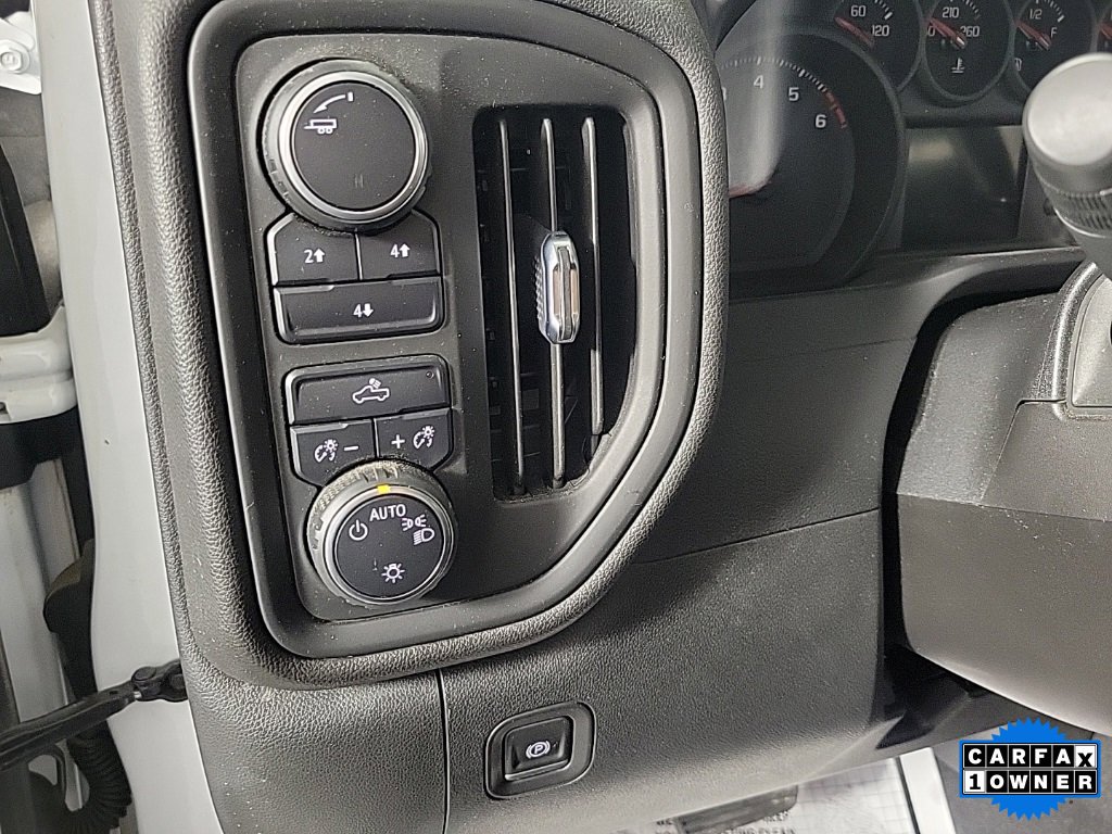 Certified 2021 Chevrolet Silverado 2500 Custom w/ Custom Convenience Package image 19