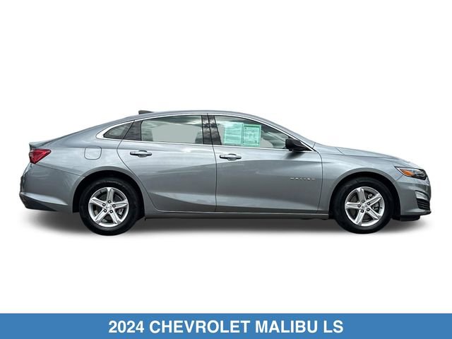 Used 2024 Chevrolet Malibu LS FWD image 4