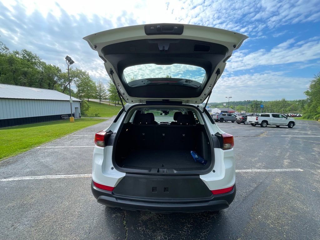 Certified 2023 Chevrolet TrailBlazer LS AWD/4WD image 15