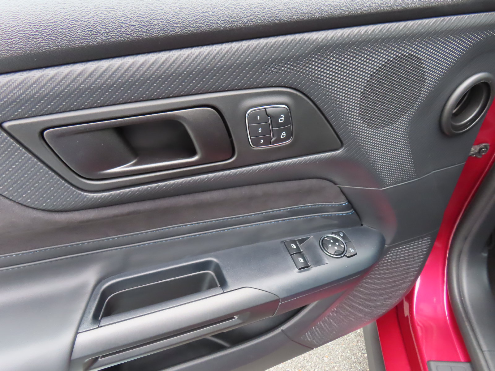 Certified 2025 Ford Mustang Dark Horse RWD image 17