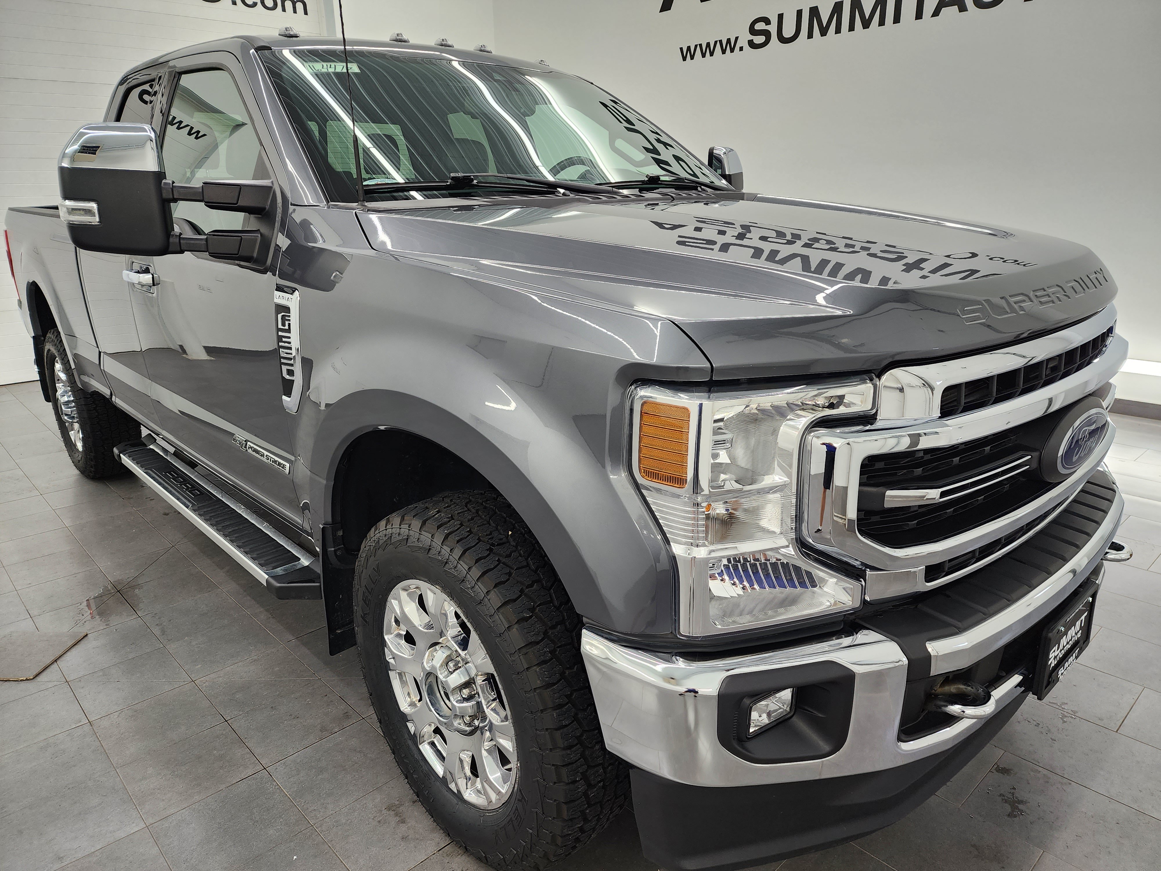 Used 2022 Ford F350 Lariat w/ Chrome Package AWD/4WD image 2