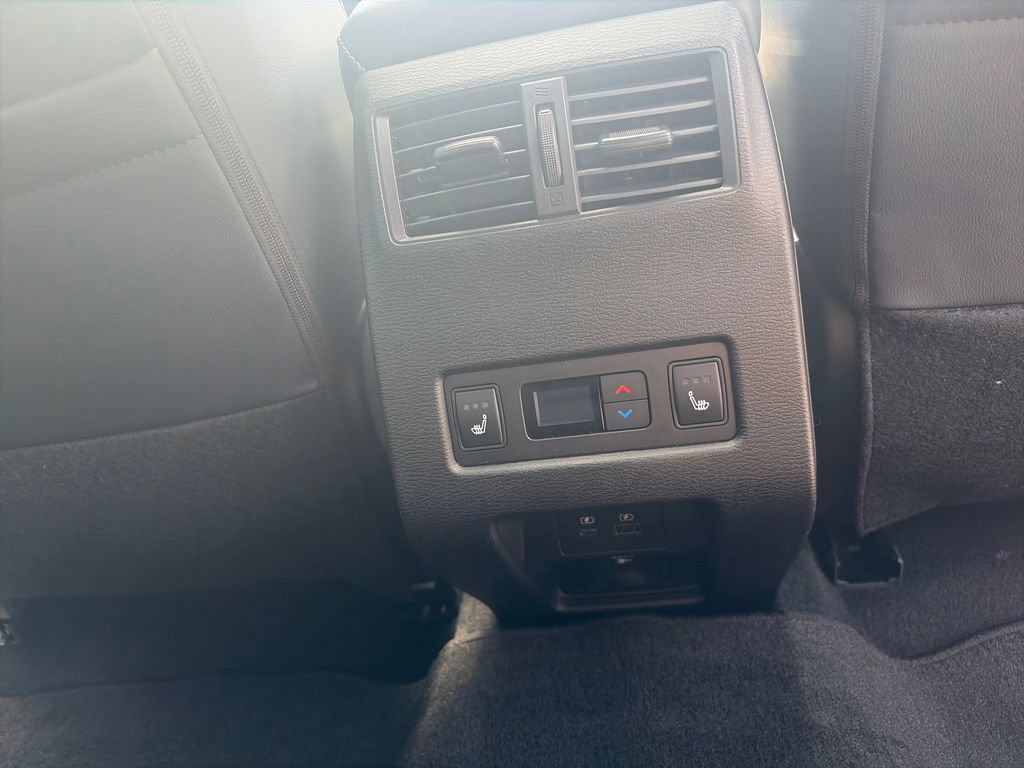 New 2026 Nissan Rogue Platinum AWD/4WD image 36