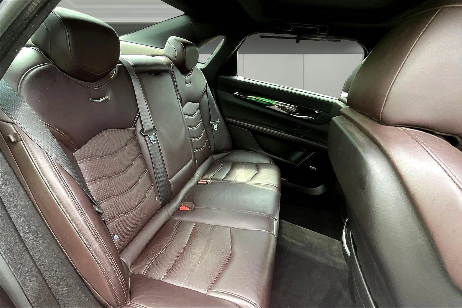 Used 2019 Cadillac CT6 Premium Luxury w/ Active Chassis Package 20" AWD/4WD image 25