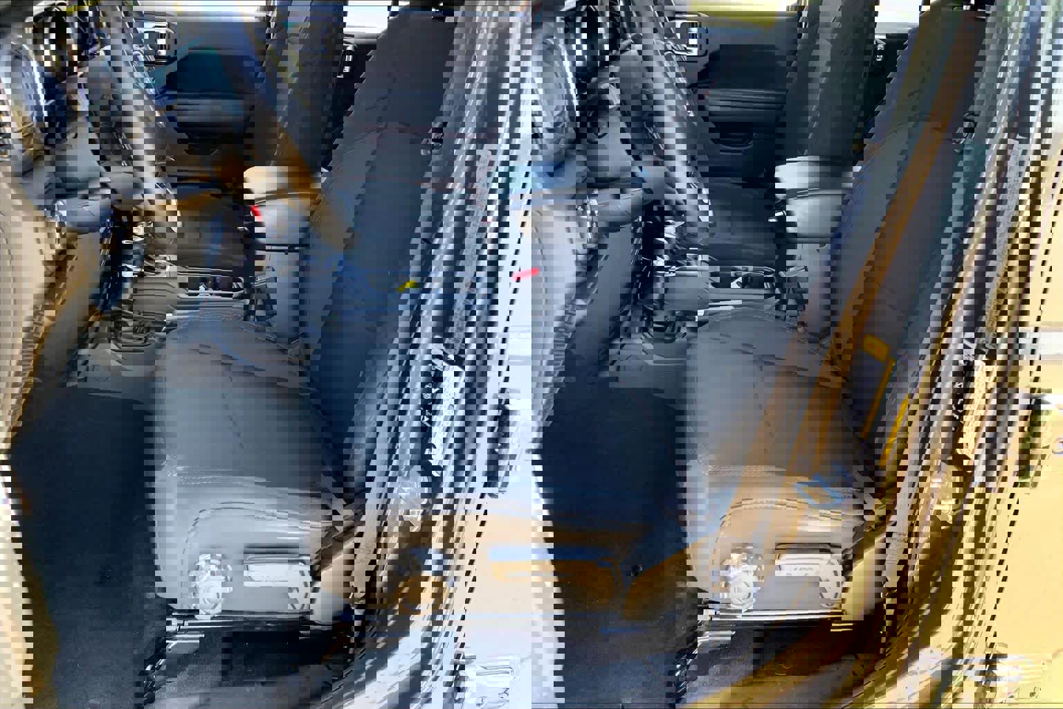 Used 2022 Jeep Wrangler Unlimited Sport image 8