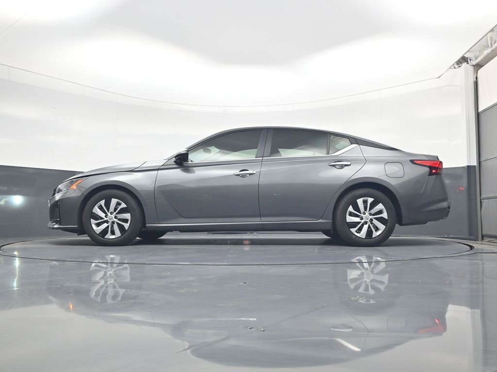Used 2025 Nissan Altima 2.5 S image 20