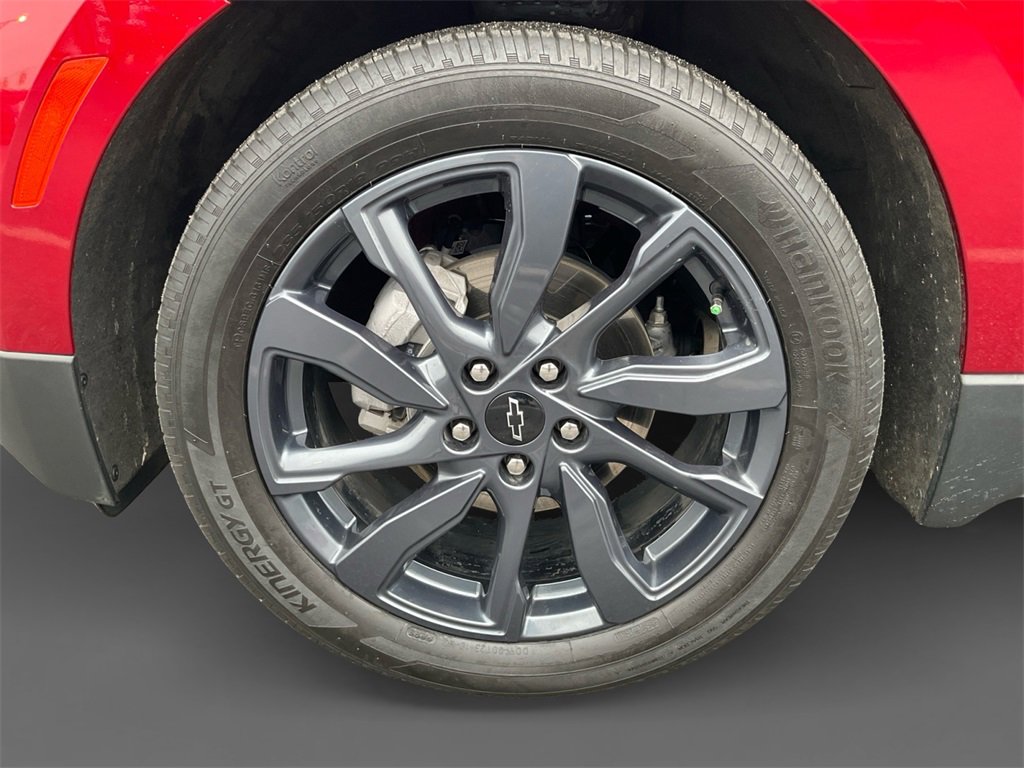 Used 2024 Chevrolet Equinox RS w/ RS Leather Package image 14