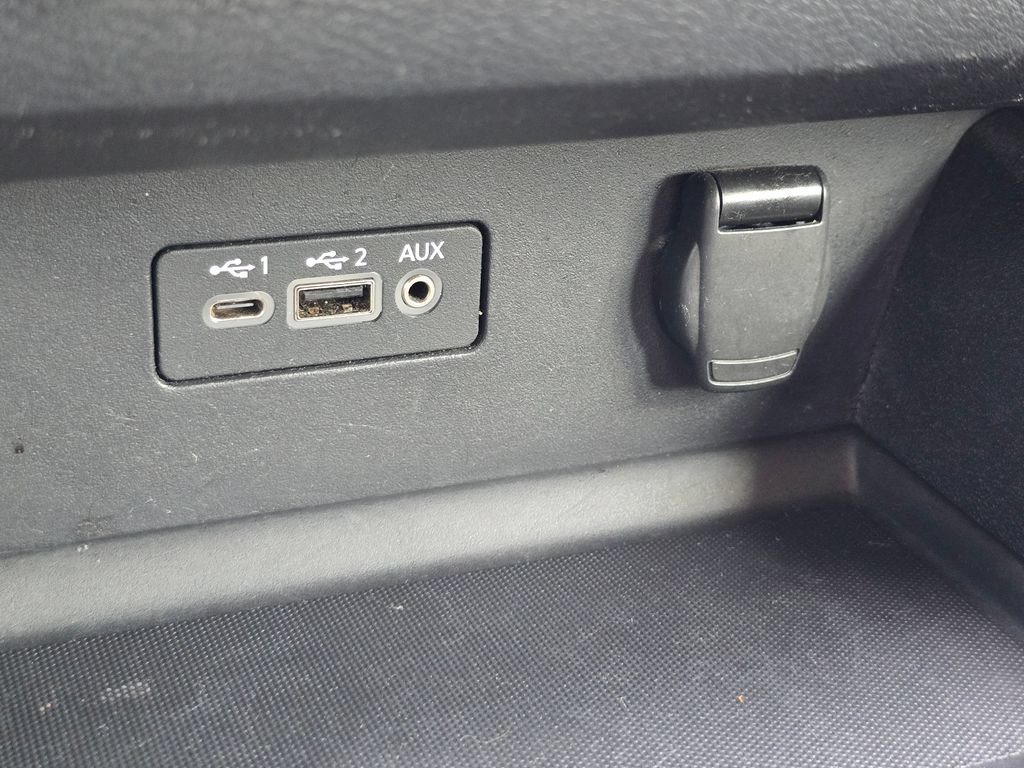 Used 2019 Nissan Altima 2.5 SV FWD image 21