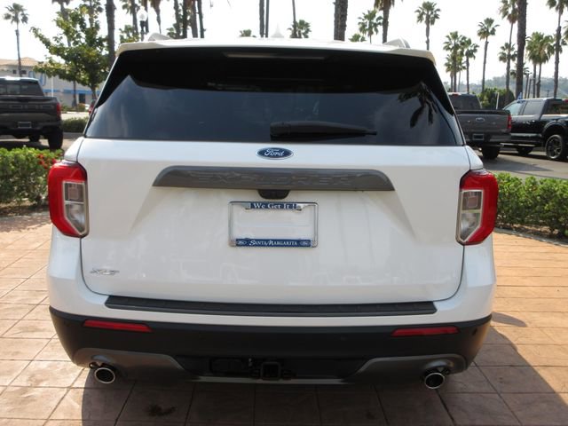 Certified 2023 Ford Explorer XLT w/ Equipment Group 202A image 3
