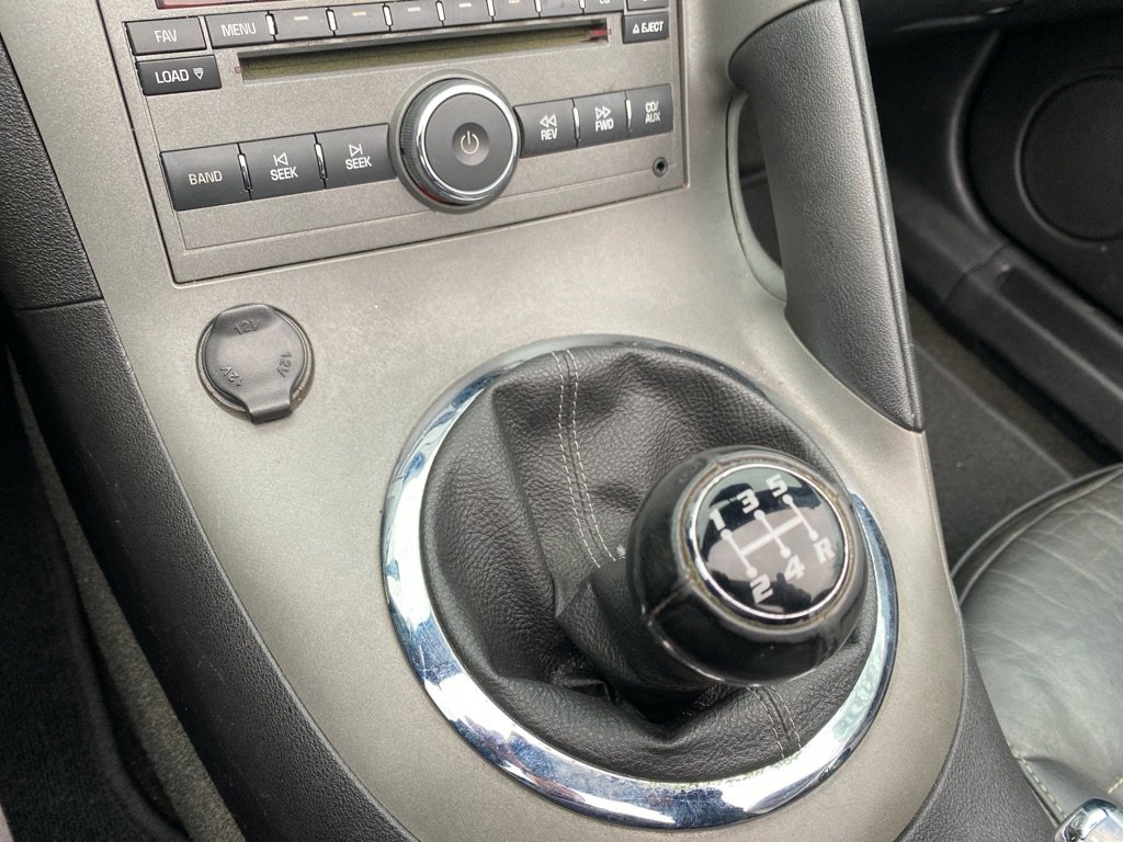 Used 2006 Pontiac Solstice Convertible w/ Premium Package image 15