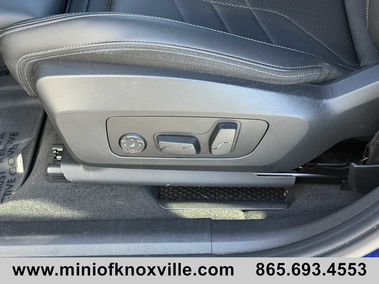 Used 2024 BMW X2 M35i image 11