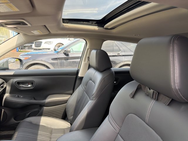 Used 2024 Honda HR-V EX-L image 9