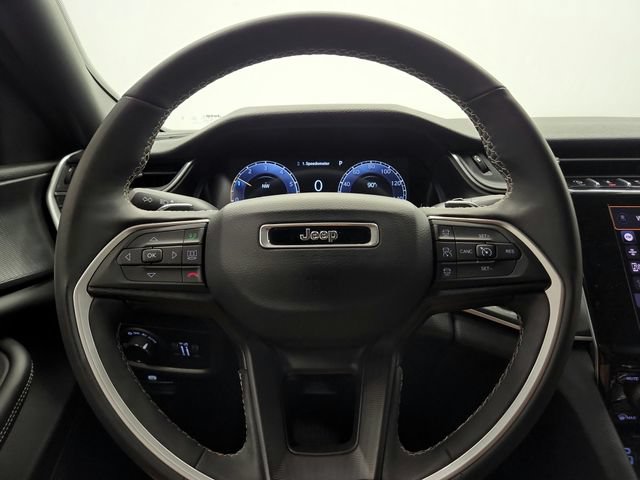Used 2024 Jeep Grand Cherokee Laredo X w/ Luxury Tech Group I AWD/4WD image 30
