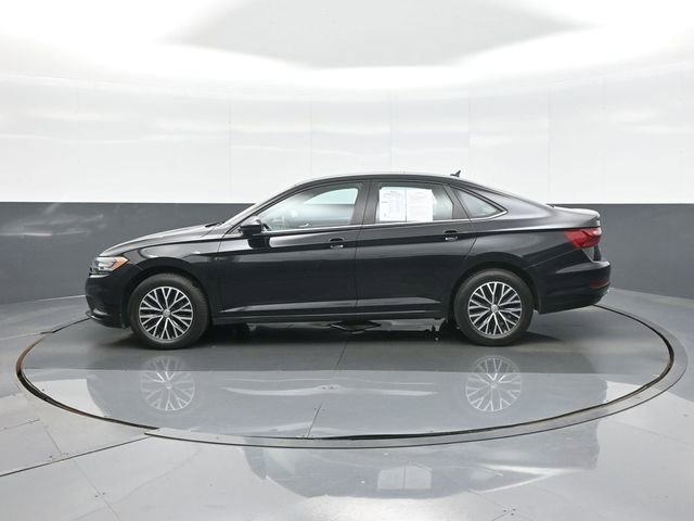 Used 2021 Volkswagen Jetta SE image 4