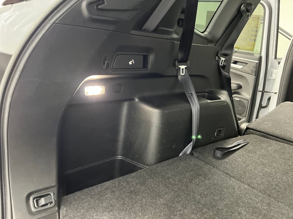 Used 2025 Mitsubishi Outlander SE AWD/4WD image 41