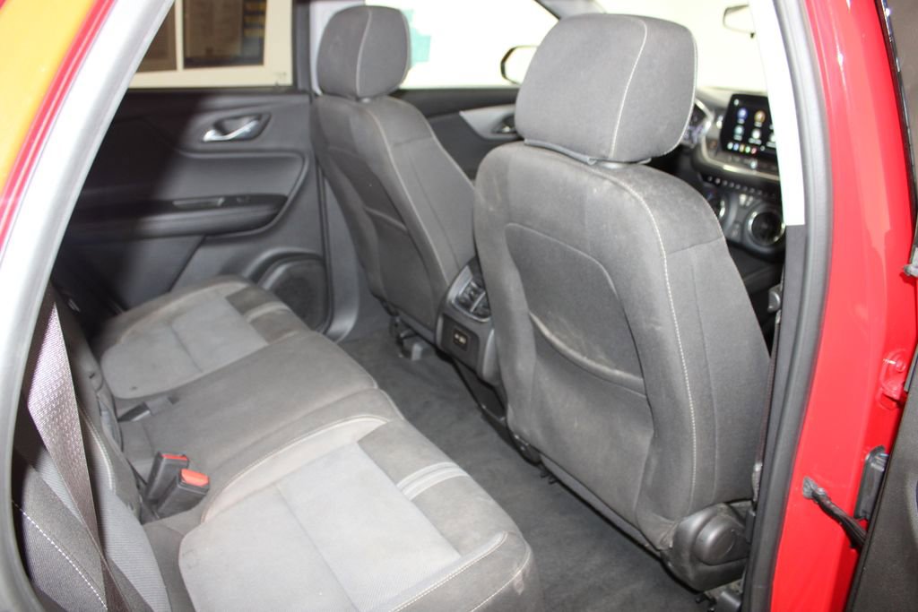 Used 2024 Chevrolet Blazer LT image 29
