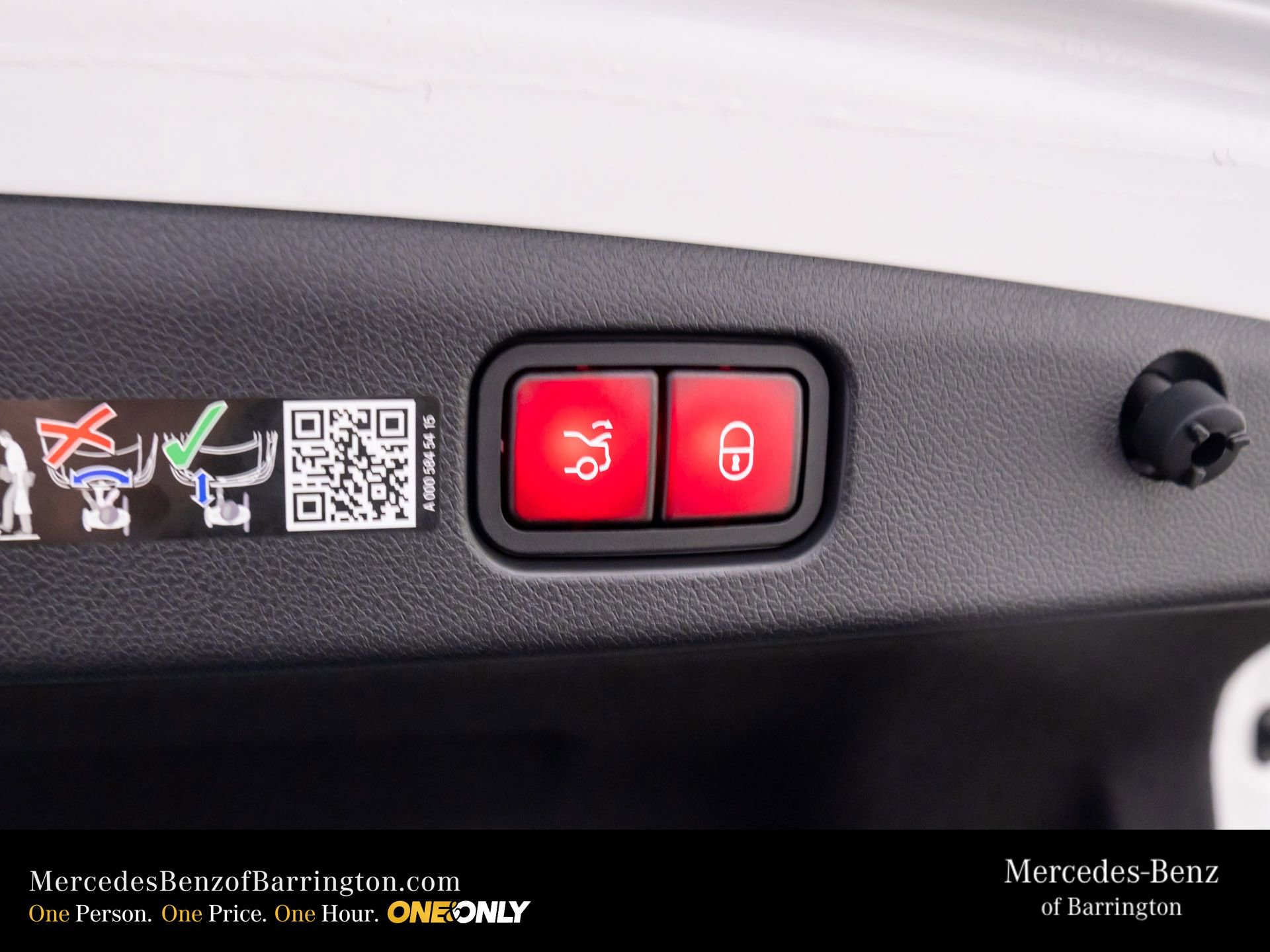 New 2026 Mercedes-Benz E 350 4MATIC Sedan image 35