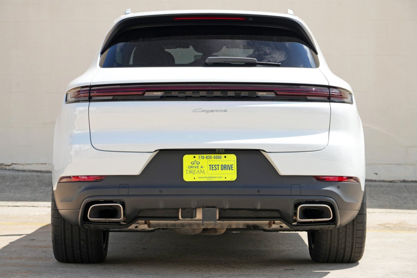 Used 2025 Porsche Cayenne w/ Premium Package Plus AWD/4WD image 11