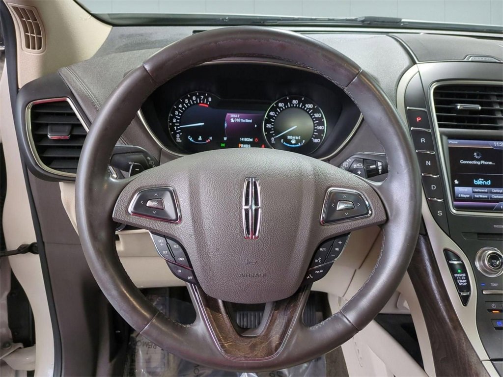 Used 2016 Lincoln MKX Reserve w/ Climate Package image 19