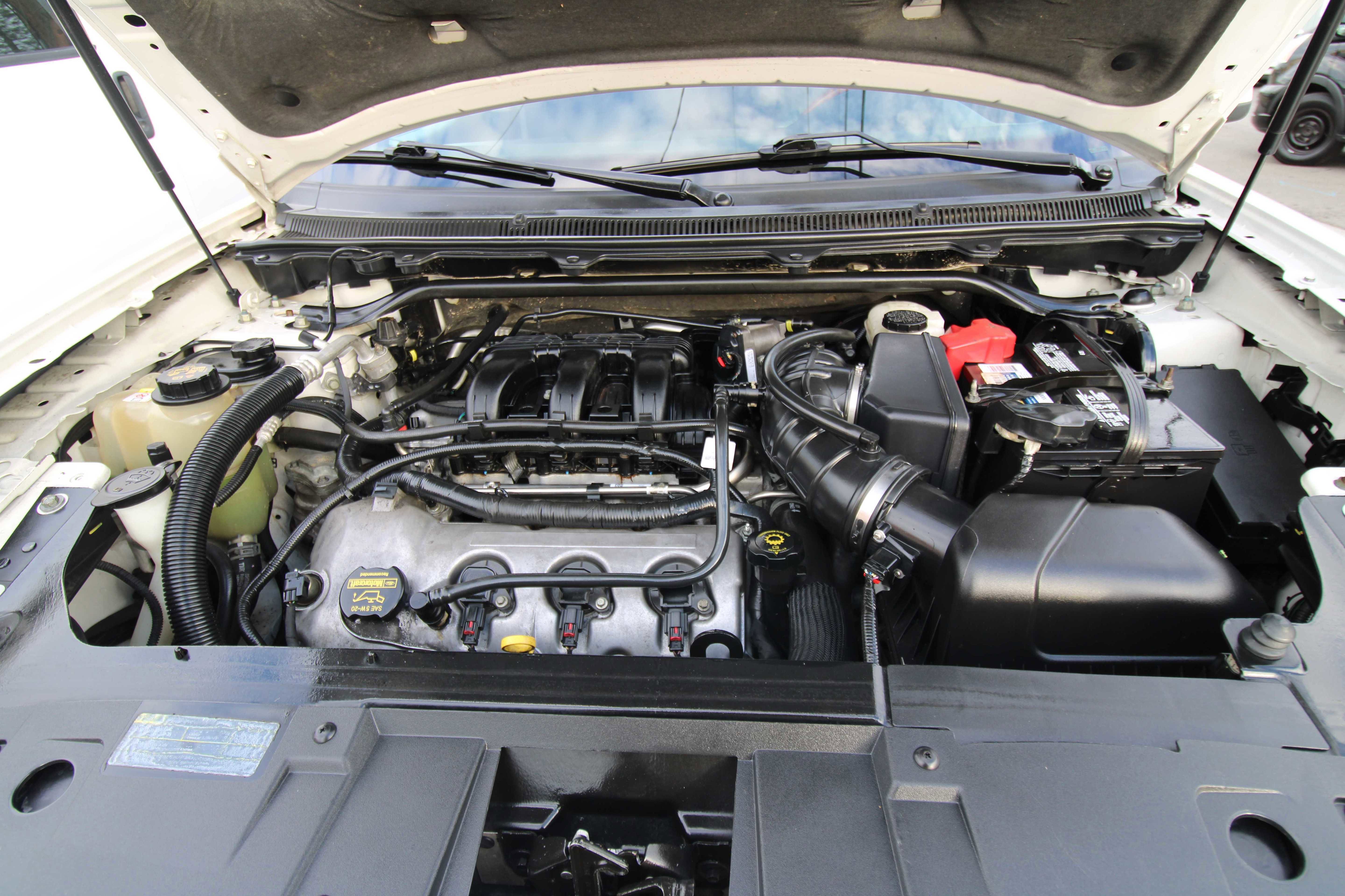 Used 2010 Ford Flex Limited image 38